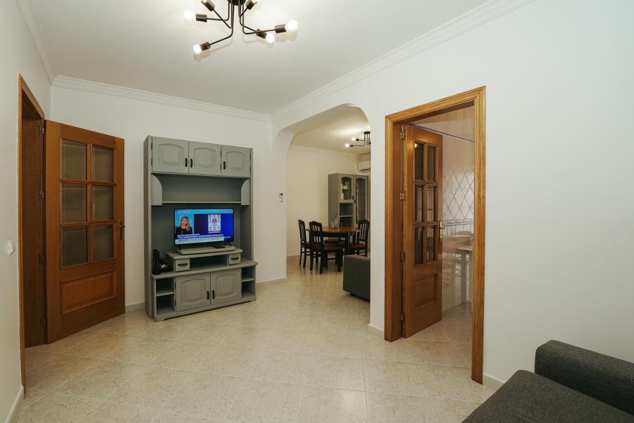 Apartamento Cristina - Proximo Da Praia Armação de Pêra Exteriör bild