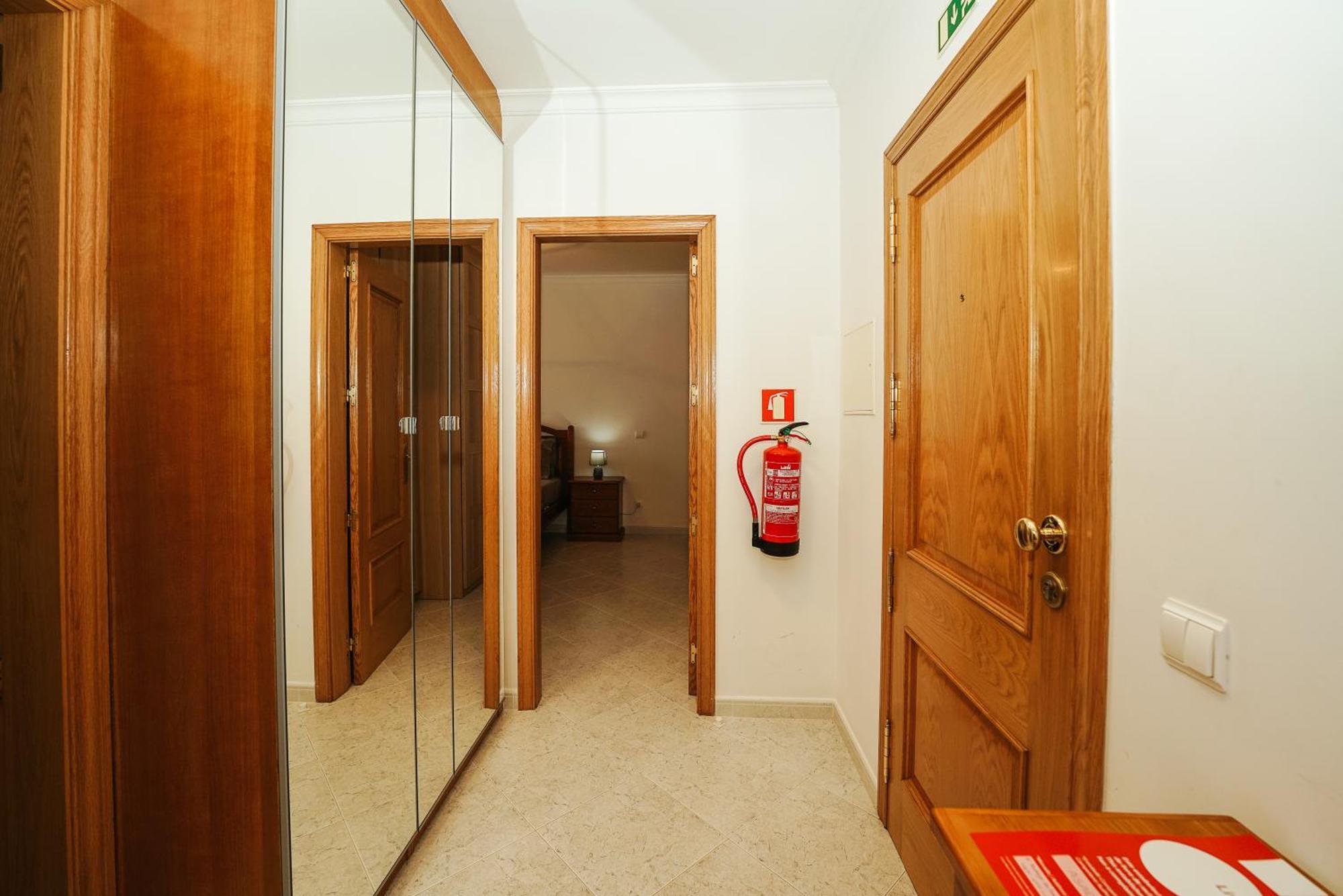 Apartamento Cristina - Proximo Da Praia Armação de Pêra Exteriör bild
